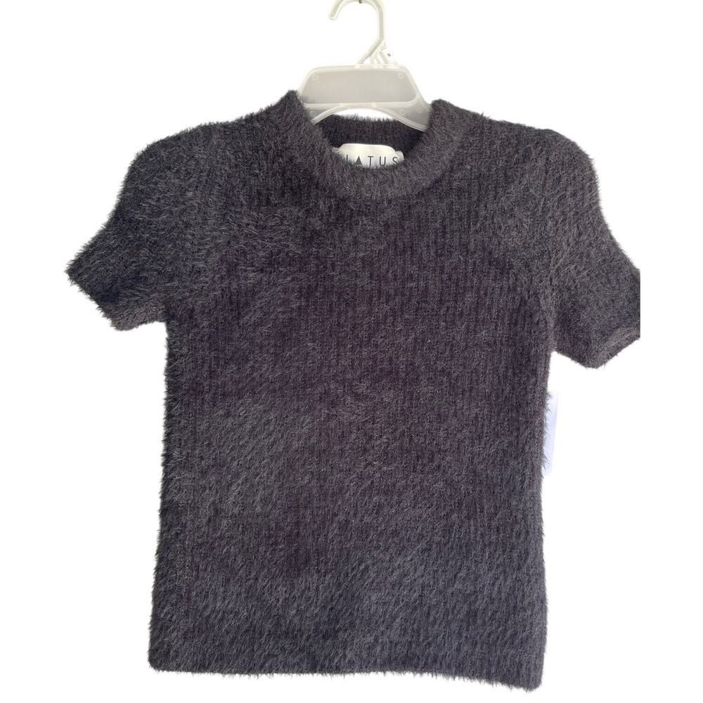 Hiatus Fluffy Short Sleeve Mock Neck Crop Knit Sweater - NWT - Size S